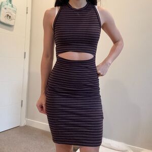 Aritzia Wilfred Cut-Out Sleeveless Mini Dress XXS - Striped Purple Black
